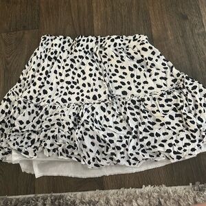 Leopard skirt